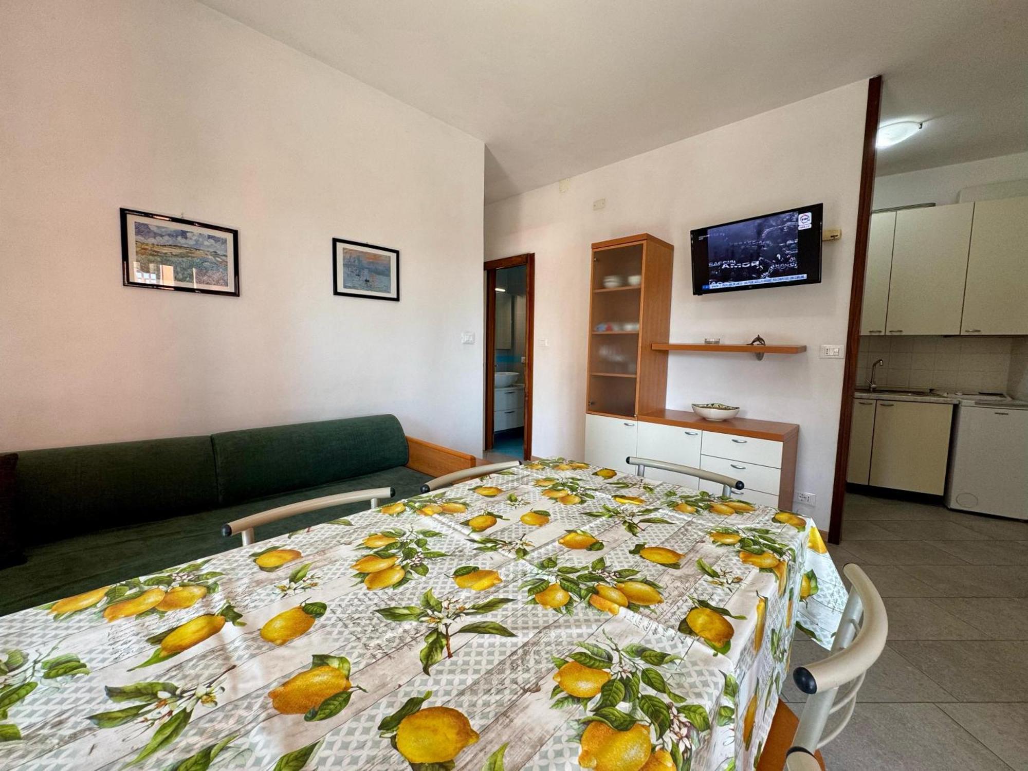 Easy Apartments Peschiera Peschiera del Garda Exterior photo